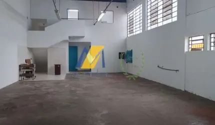 Barracão / Galpão / Depósito com 1 sala para alugar na Serraria, Diadema , 237 m2 por R$ 5.500