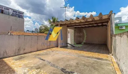 Ótima Casa de Fundo com 200m², 2 Quartos (1 Suíte), para Locação