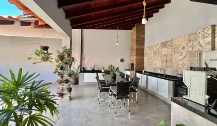 Casa Jardim Karina