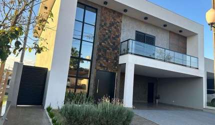 Casa 4 dorm. Cond. Green Park aceita permuta