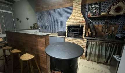 Casa térrea - encostada Av. Cerro Azul e Nildo Ribeiro -  NOVO HORIZONTE