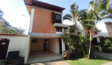 Casa duplex em condomínio, 3 quartos, Braga - Cabo Frio