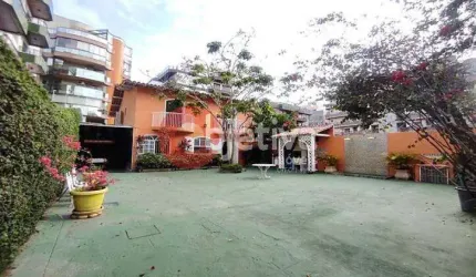 Casa com 11 dormitórios à venda, 190 m² - Passagem - Cabo Frio/RJ