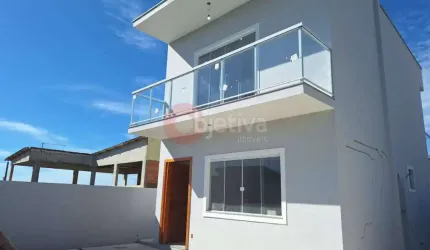 Casa independente duplex de 3/4 - 2 suítes  na Vila Do Peró em Cabo Frio.
