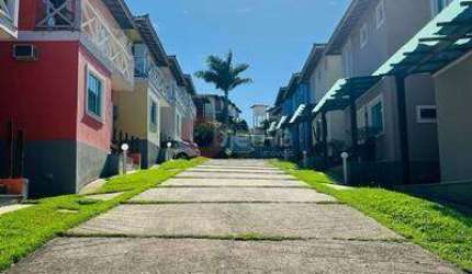 Casa duplex mobiliada à venda de 4 quartos no bairro Rasa em Búzios.