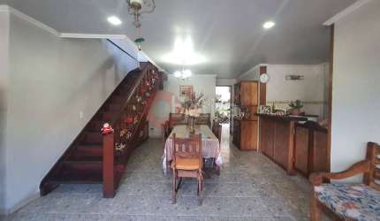 Casa duplex independente, 3 quartos, Parque Riviera - Cabo Frio