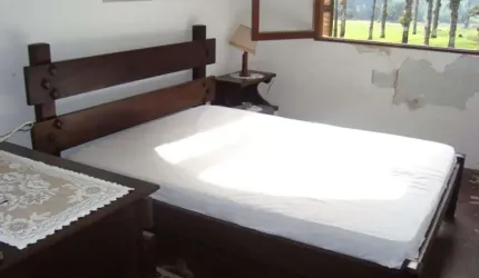 Chácara / sítio com 4 quartos à venda na Estrada do Mambu, 5500, Jardim dos Eucaliptos, São Paulo, 480 m2 por R$ 800.000