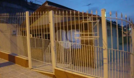 Casa com 4 quartos à venda na Rua Carioba, 106, Jardim Carlu, São Paulo, 300 m2 por R$ 800.000
