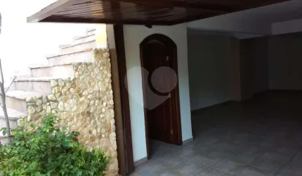 Casa com 4 quartos à venda na Rua Japeacaba, 61, Vila Albertina, São Paulo, 400 m2 por R$ 1.800.000
