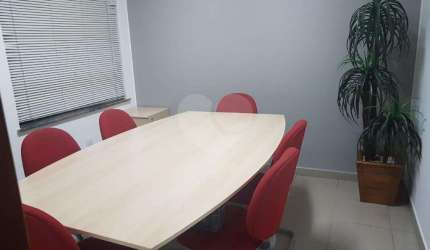 Sala comercial para alugar na Rua Sete de Abril, 252, República, São Paulo, 194 m2 por R$ 5.500