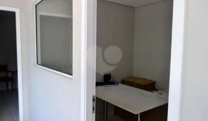 Prédio para alugar na Avenida Andrômeda, 612, Green Valley Alphaville, Barueri, 582 m2 por R$ 32.000