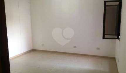 Casa com 3 quartos à venda na Rua Clara Parente, 341, Vila Primavera, São Paulo, 300 m2 por R$ 1.200.000