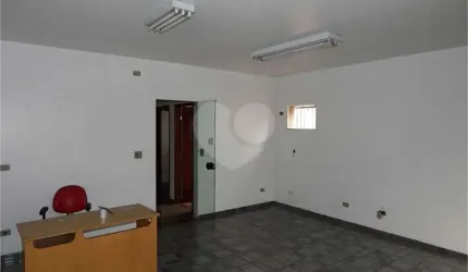 Casa com 2 quartos à venda na Avenida Interlagos, 7244, Jardim Marajoara, São Paulo, 239 m2 por R$ 2.250.000