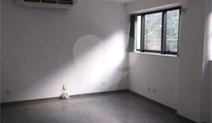 Prédio para alugar na Rua do Rosário, 423, Vila Camargos, Guarulhos, 1845 m2 por R$ 70.000