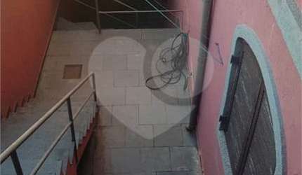 Casa com 2 quartos à venda na Rua Gertrudes, 190, Vila Medeiros, São Paulo, 201 m2 por R$ 900.000