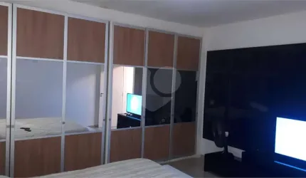 Casa em condomínio fechado com 4 quartos à venda na Rua Manuel Morais Pontes, 135, Vila Albertina, São Paulo, 240 m2 por R$ 2.400.000