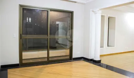 Apartamento com 3 quartos à venda na Rua Professor José Horácio Meirelles Teixeira 538, 680, Jardim Londrina, São Paulo, 300 m2 por R$ 1.280.000