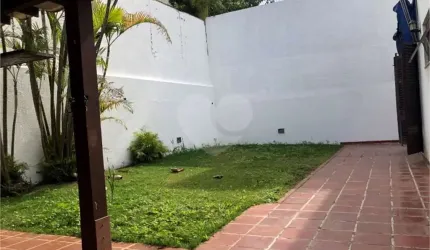 Casa com 3 quartos à venda na Rua Jeriquara, 58, Vila Inah, São Paulo, 280 m2 por R$ 1.600.000