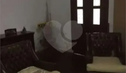 Casa com 4 quartos à venda na Rua Martins Claro, 142, Vila Palmeiras, São Paulo, 318 m2 por R$ 795.000