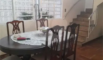 Casa com 4 quartos à venda na Rua Orlando Murgel, 707, Parque Jabaquara, São Paulo, 200 m2 por R$ 830.000