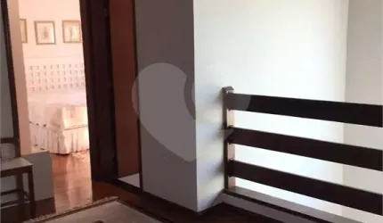 Casa com 4 quartos à venda na Rua Santo Antônio, 250, Vila Galvão, Guarulhos, 430 m2 por R$ 2.200.000