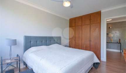 Casa com 5 quartos à venda na Rua Antônio de Andrade Rebelo, 129, Retiro Morumbi, São Paulo, 300 m2 por R$ 2.500.000