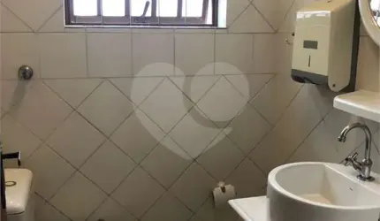 Casa com 13 quartos para alugar na Rua Airosa Galvão, 151, Água Branca, São Paulo, 445 m2 por R$ 19.000