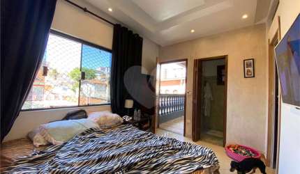 Casa com 6 quartos à venda na Rua Irmãos Pila, 599, Vila Mazzei, São Paulo, 180 m2 por R$ 1.200.000