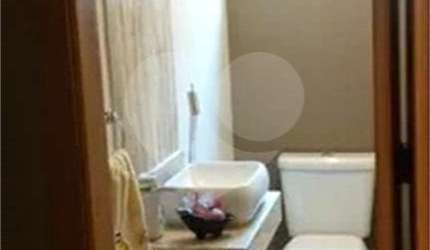 Casa com 3 quartos à venda na Rua Vitório Tafarello, 1157, Km 18, Osasco, 185 m2 por R$ 710.000