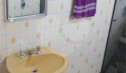 Casa com 3 quartos à venda na Rua Antônio Fontoura Xavier, 142, Vila Paulo Silas, São Paulo, 165 m2 por R$ 690.000