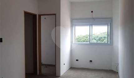 Casa com 4 quartos à venda na Rua Benedito Sérvulo Santana, 32, Jardim Guapira, São Paulo, 360 m2 por R$ 1.060.000