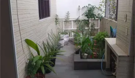 Casa com 2 quartos à venda na Rua São Rogério, 9, Km 18, Osasco, 350 m2 por R$ 750.000