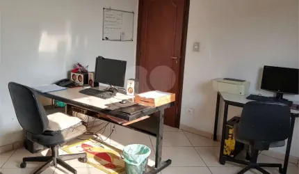 Casa com 4 quartos à venda na Rua Paru, 61, Vila Mazzei, São Paulo, 109 m2 por R$ 693.000