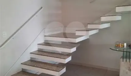 Casa com 5 quartos à venda na Rua Ella Krause Bohen, 73, Jardim Centenário, São Paulo, 340 m2 por R$ 1.750.000