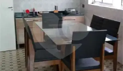 Casa com 2 quartos à venda na Rua Luís Bento Damiani, 309, Jardim Munhoz, Guarulhos, 298 m2 por R$ 700.000