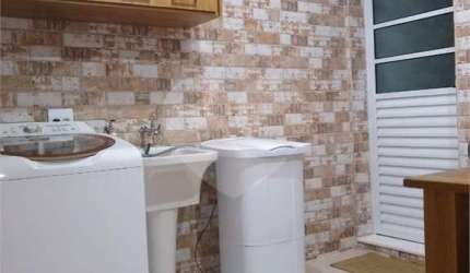 Casa com 2 quartos à venda na Rua Orestes Colombari, 33, Jardim Cláudia, São Paulo, 96 m2 por R$ 720.000