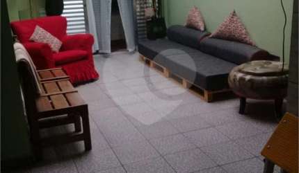 Casa com 2 quartos à venda na Rua Arno Barreto de Magalhães, 796, Munhoz Júnior, Osasco, 250 m2 por R$ 950.000
