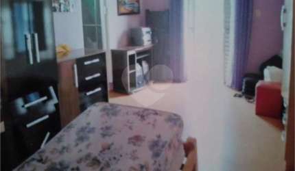 Casa com 3 quartos à venda na Rua Domingos Giglio, 439, Vila Miriam, São Paulo, 429 m2 por R$ 640.000