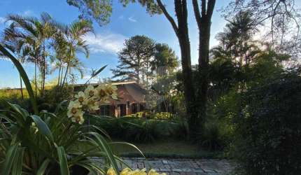 Casa em condomínio fechado com 4 quartos à venda na Rua das Camélias, 600, Chácara Vale do Rio Cotia, Carapicuíba, 521 m2 por R$ 2.100.000
