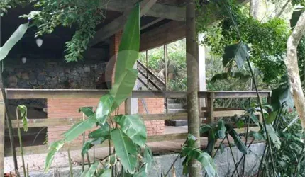 Chácara / sítio com 3 quartos à venda na Rua Minerva, 7, Parque Mirante de Parnaíba, Santana de Parnaíba, 223 m2 por R$ 2.000.000