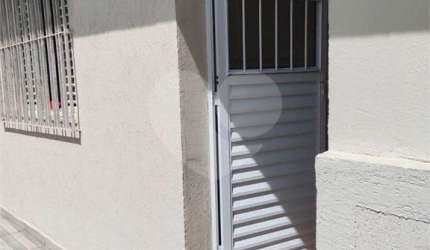 Casa com 3 quartos à venda na Rua José Fugulin, 178, Jardim Santa Cruz (Campo Grande), São Paulo, 1250 m2 por R$ 742.000