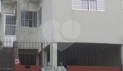 Casa com 3 quartos à venda na Rua Alexandre Baptistone, 690, Km 18, Osasco, 179 m2 por R$ 600.000