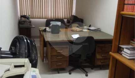 Sala comercial à venda na Rua Venceslau Brás, 16, Centro, São Paulo, 600 m2 por R$ 900.000