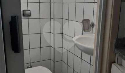 Sala comercial à venda na Avenida Brigadeiro Luís Antônio, 317, Bela Vista, São Paulo, 38 m2 por R$ 260.000