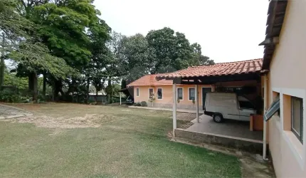 Chácara / sítio com 3 quartos à venda na Rua João Ferracini, 1160, Centro, Vinhedo, 360 m2 por R$ 2.200.000