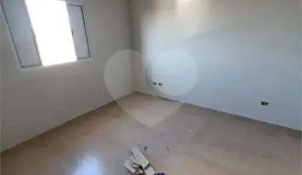 Casa com 3 quartos à venda na Rua Benjamin José Antônio, 110, Vila Maricy, Guarulhos, 125 m2 por R$ 600.000