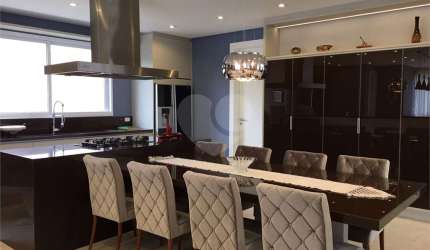 Casa em condomínio fechado com 5 quartos à venda na Alameda das Aroeiras, 451, Alphaville, Santana de Parnaíba, 800 m2 por R$ 12.000.000