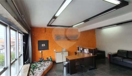 Prédio para alugar na Rua Larival Géa Sanches, 170, Vila Vitório Mazzei, São Paulo, 450 m2 por R$ 9.000