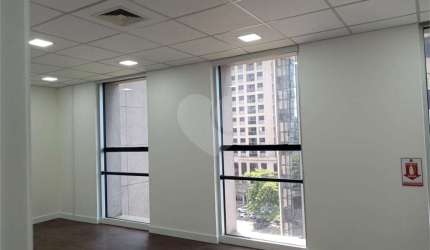 Sala comercial para alugar na Rua Alexandre Dumas, 2220, Chácara Santo Antônio, São Paulo, 270 m2 por R$ 20.000