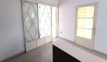 Casa com 2 quartos à venda na Avenida Sallum, 887, Vila Prado, São Carlos, 280 m2 por R$ 958.000